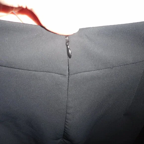 NWOT Elle classic black ruffle waterfall skirt, size 6 - Picture 5 of 6